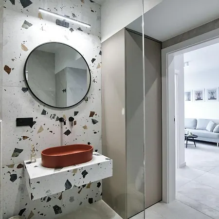 Black Goat 81 Daire Zator